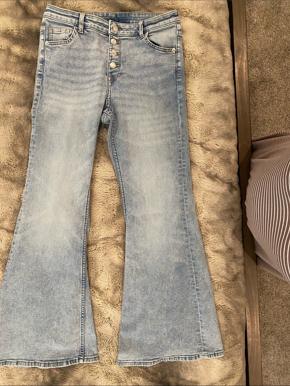 Divided Light Blue High-Rise Flare Jeans